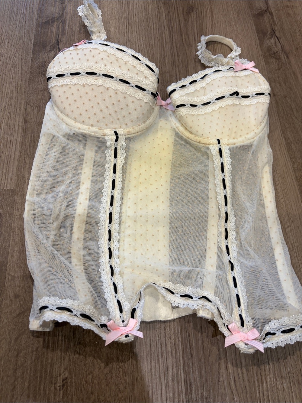 Victoria's Secret Cream Lace Bustier with Pink Bows